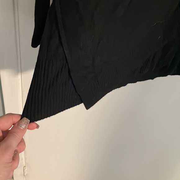 Closet clear out! - Picture 3 of 4